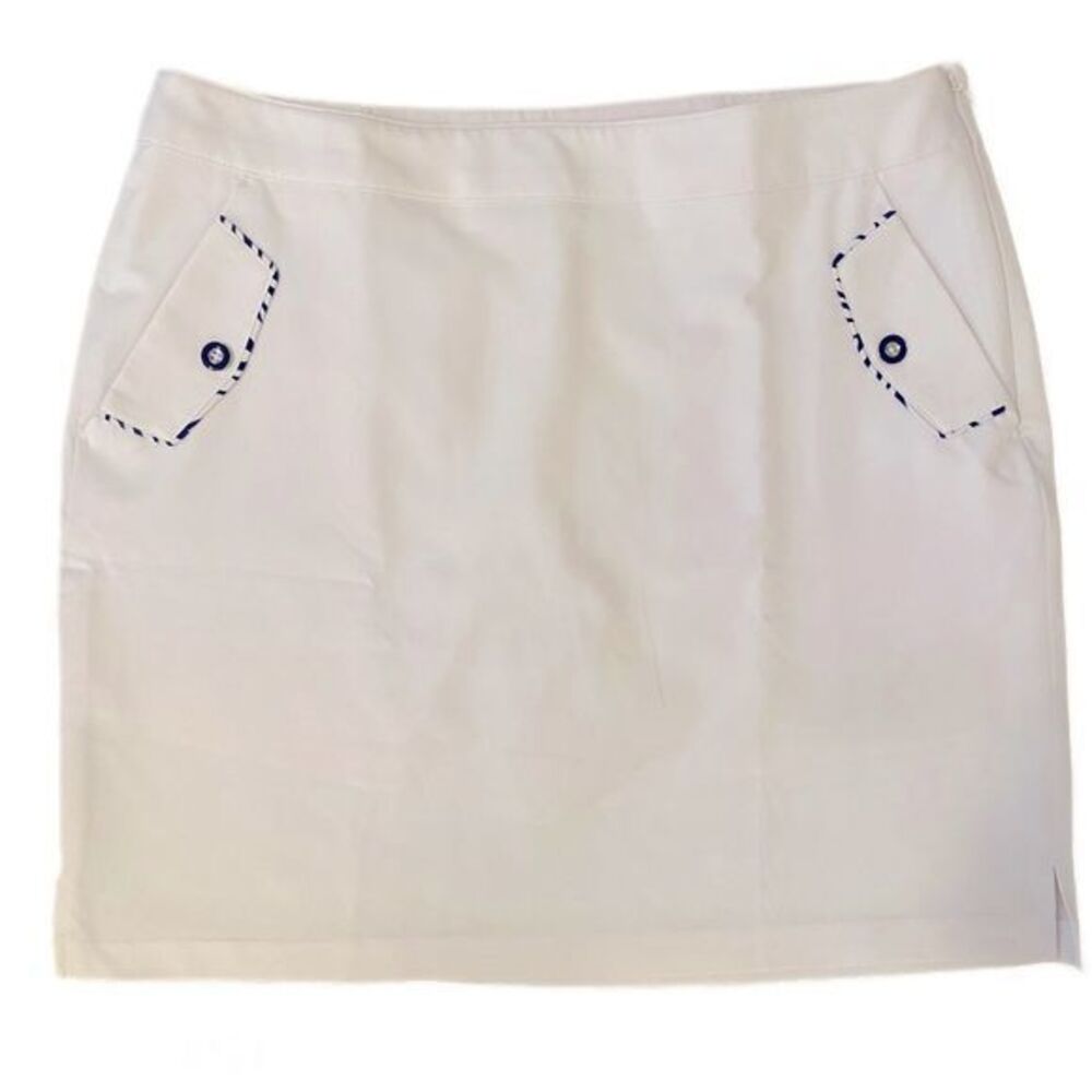 Greg Norman Golf Skort- 8 white /navy pocket detail.  NWOT, polyester spandex